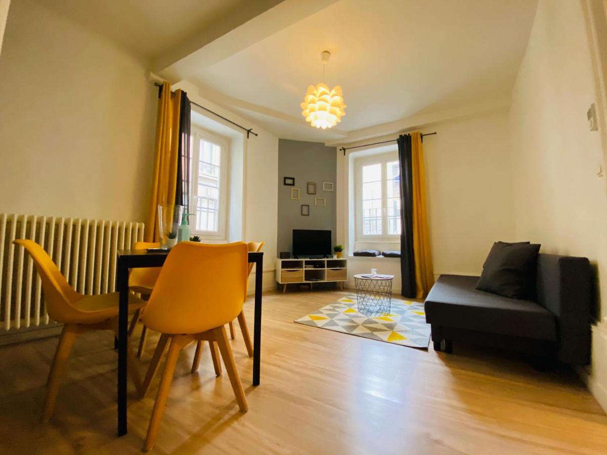 Nid Douillet Sur Plateau Central Клермон-Феран Екстериор снимка